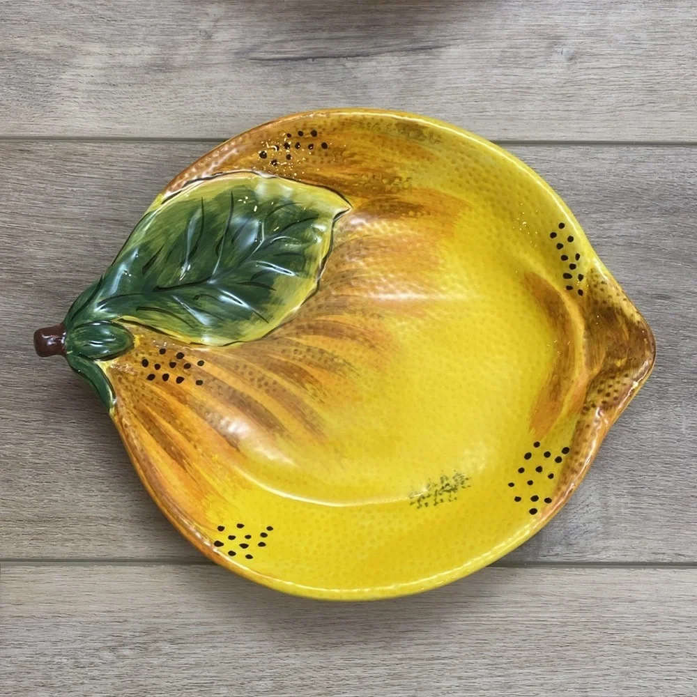 Pier 1 | Lemon | Figural Salad‎ Plate